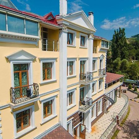 Aykun Hotel アルマトイ エクステリア 写真