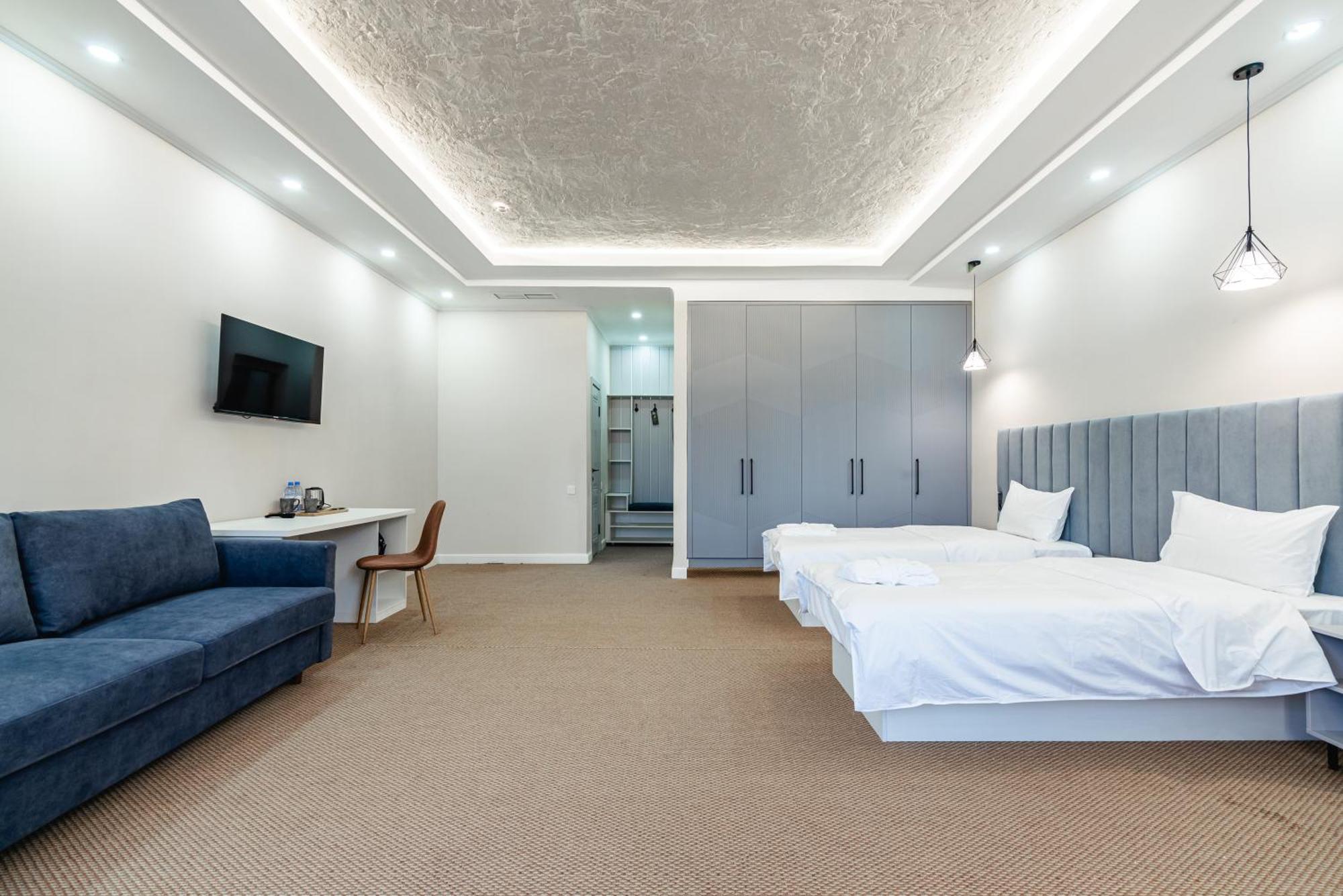 Aykun Hotel アルマトイ エクステリア 写真