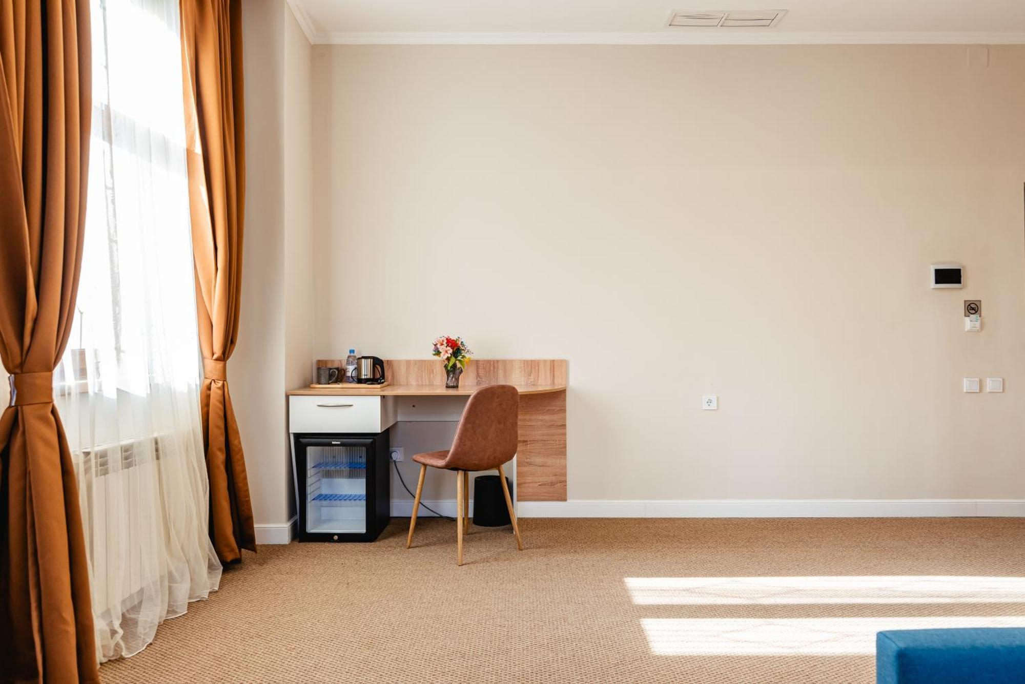 Aykun Hotel アルマトイ エクステリア 写真
